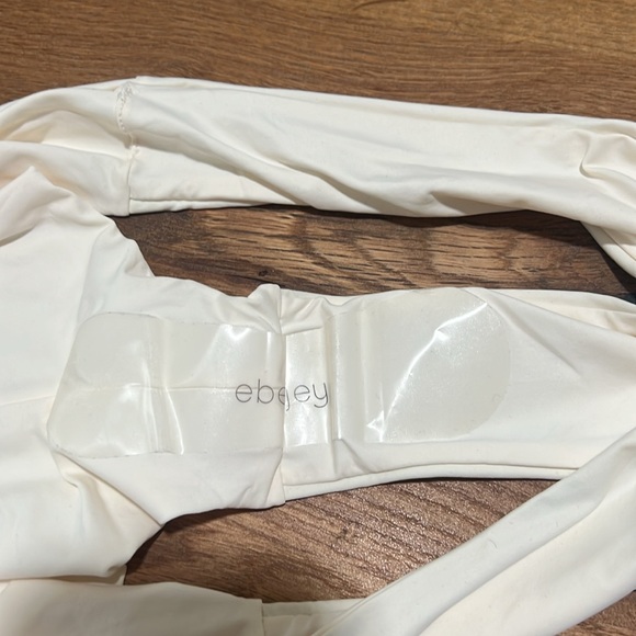 NWT Eberjey So Solid Coco Ecru Ivory Low Rise Bikini Bottom Size Medium Reg. $72 - Picture 7 of 8